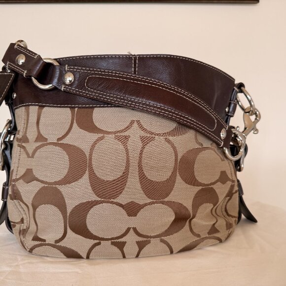 Genuine Coach Signature Shoulder Bag – Brown/Tan with Dark Brown Leather Trim - Picture 4 of 14